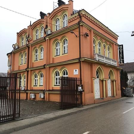 Motel Vila Bakarni Brčko 외부 사진